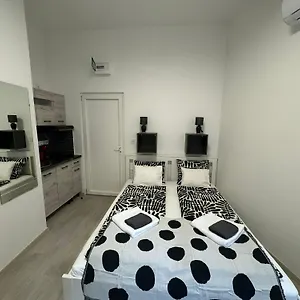  Apartman Mano Ii